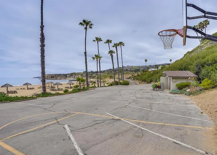 Walk To Private Beach: Rancho Palos Verdes Escape!